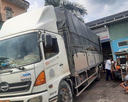 Nhà xe chuyển hàng Sài Gòn đi Hà Nội giá rẻ